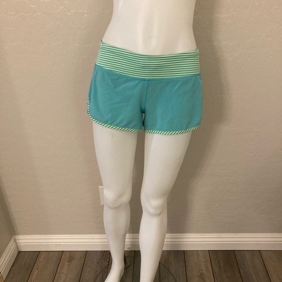 Lululemon Run Speed Short Bali Breeze 4-Way Stretch Size 6 - Picture 1 of 16